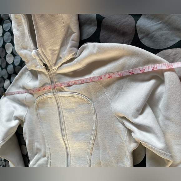 Lululemon Scuba Hoodie - Size 4 - Picture 4 of 10